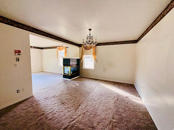 3rd image of 19 N Main St