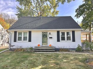 3305 54th St, Des Moines, IA 50310