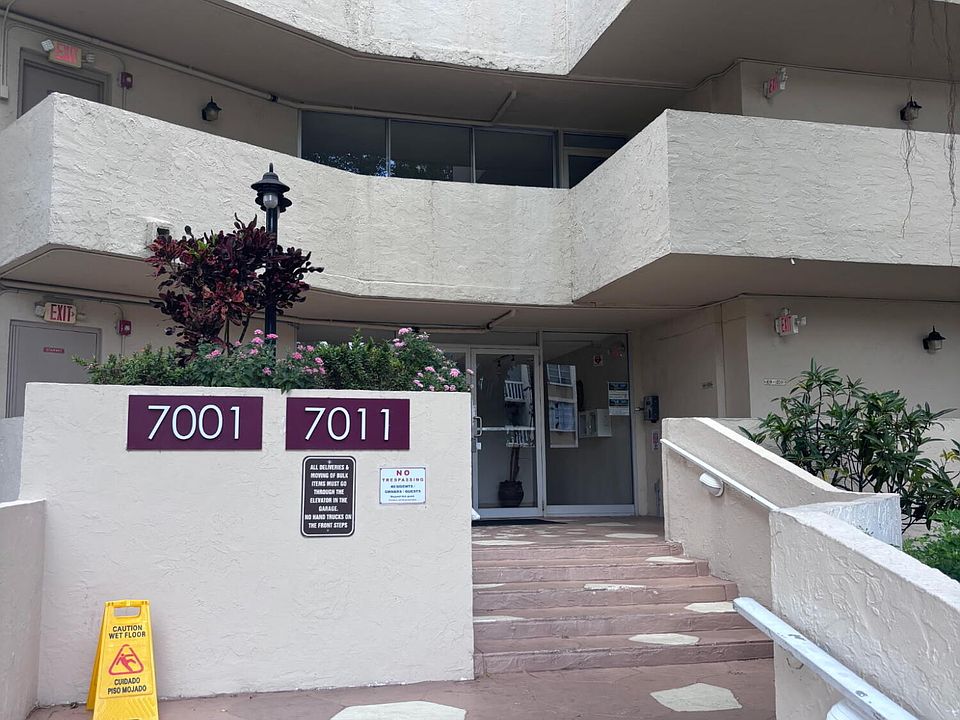 1st image of 7001 Environ Boulevard #403