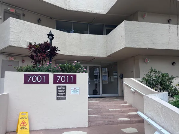 7001 Environ Boulevard #403, Lauderhill, FL 33319