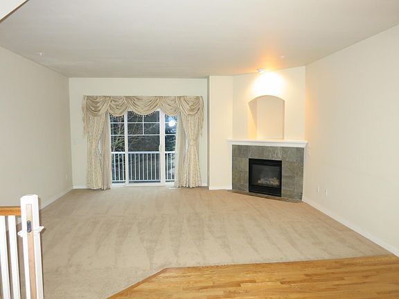 2nd image of 17910 NE 90th St