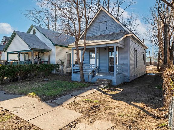 3rd image of 1209 S Greenwood Ave