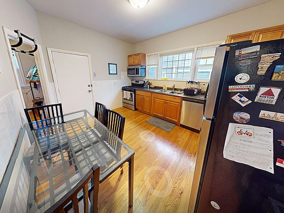 5th image of 23 Tufts St #6