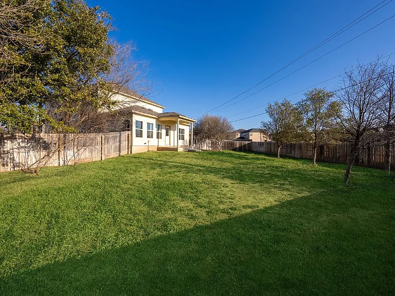 10406 Pecan Crst — Photo 38