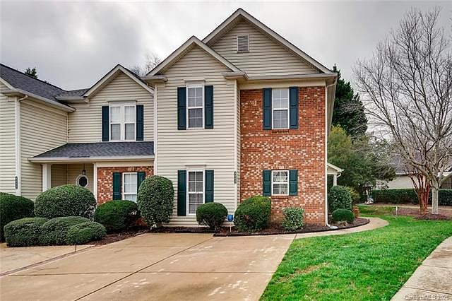 1st image of 8860 Cinnabay Dr
