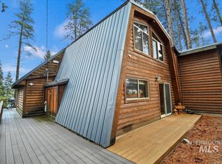 9 Moonglow Dr, Garden Valley, ID 83622