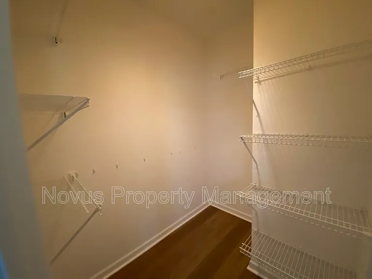 145 Bowen St #C4 — Photo 17