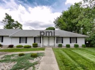 1305 18th St UNIT 19, Charleston, IL 61920
