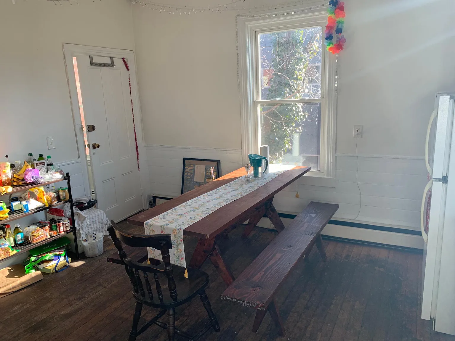 6 bed, 2275 sqft, $6,900 — Photo 3