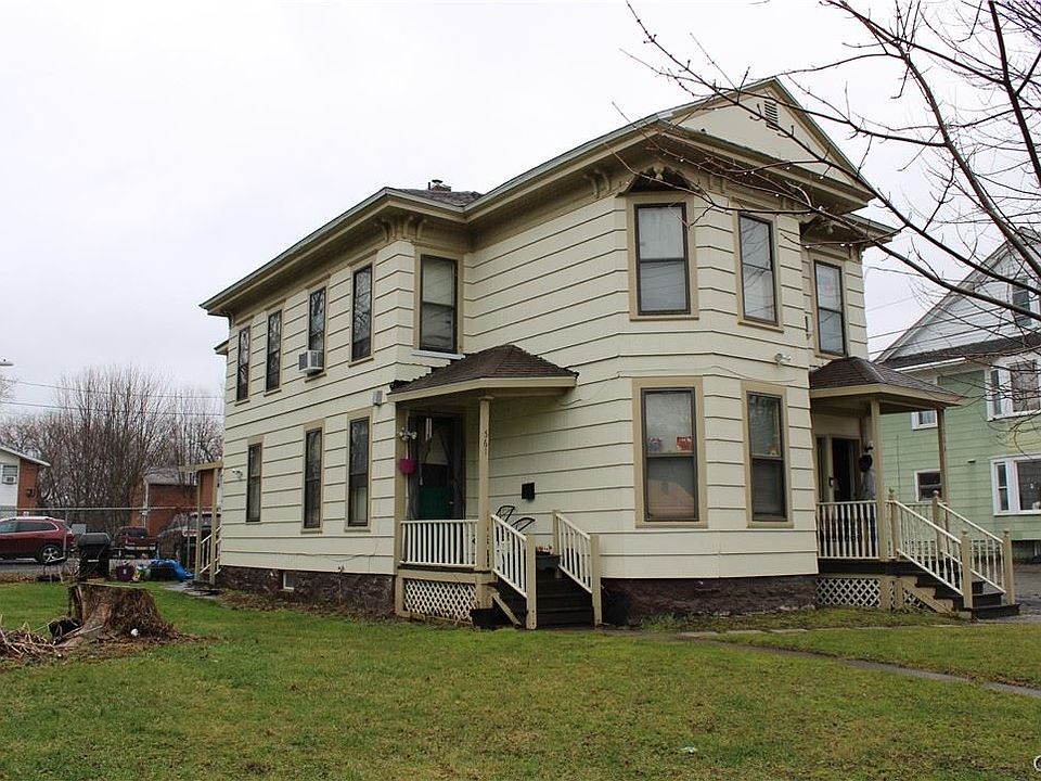 1st image of 561 Valley Dr #63