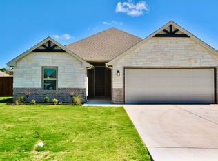 3002 Promenade Dr, Granbury, TX 76049