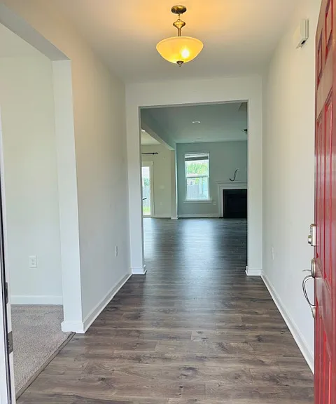 1508 Reynolds Ml — Photo 2
