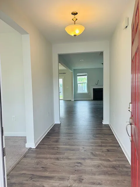 Building Photo - 1508 Reynolds Ml