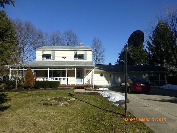 2nd image of 3504 Gary Dr