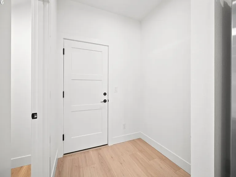15101 NE 86th St — Photo 10