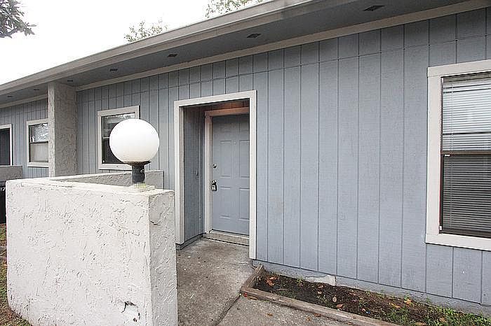 1st image of 7627 Indian Lakes Dr APT 3