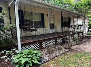 10700 Winchester Dr, Amelia Court House, VA 23002