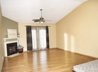 435 Robinscrest Ln #1, Marysville, OH 43040