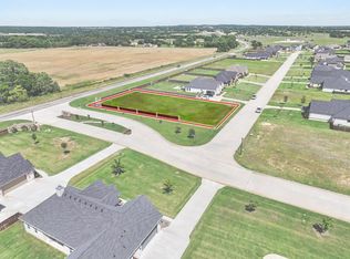 100 Chisolm Trl, Pottsboro, TX 75076