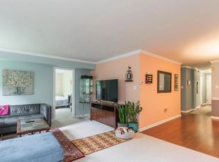 162 Woodstream Dr #5, Norristown, PA 19403