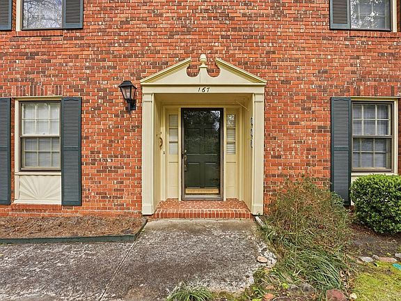 2nd image of 167 Jefferson Pl