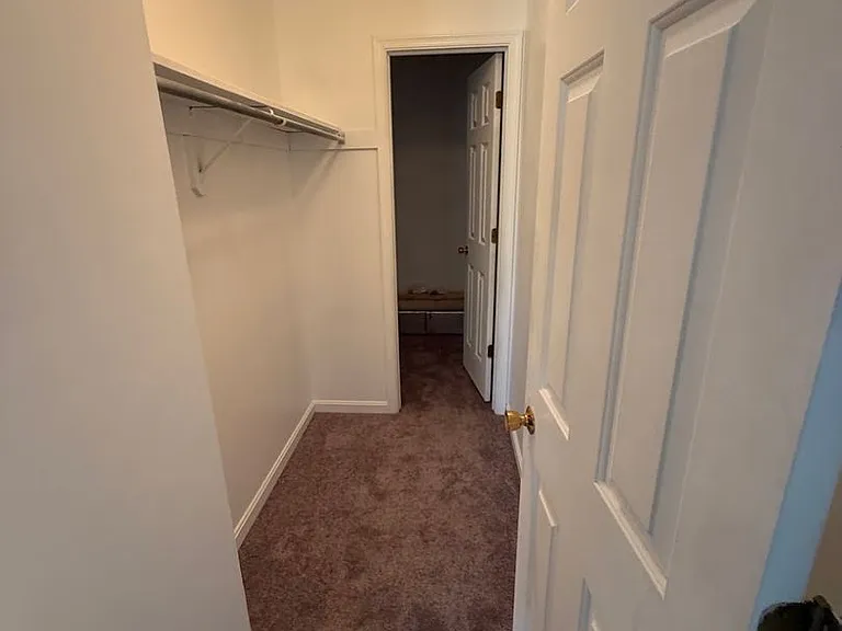 812 Christopher Dr — Photo 18