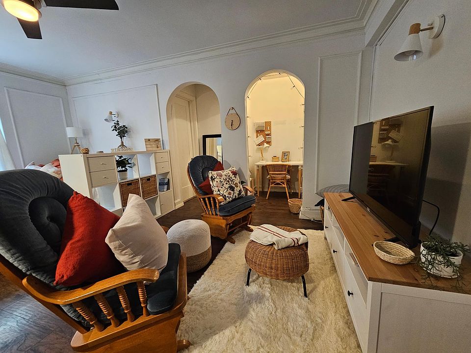 1st image of 1028 E Juneau Ave APT 502