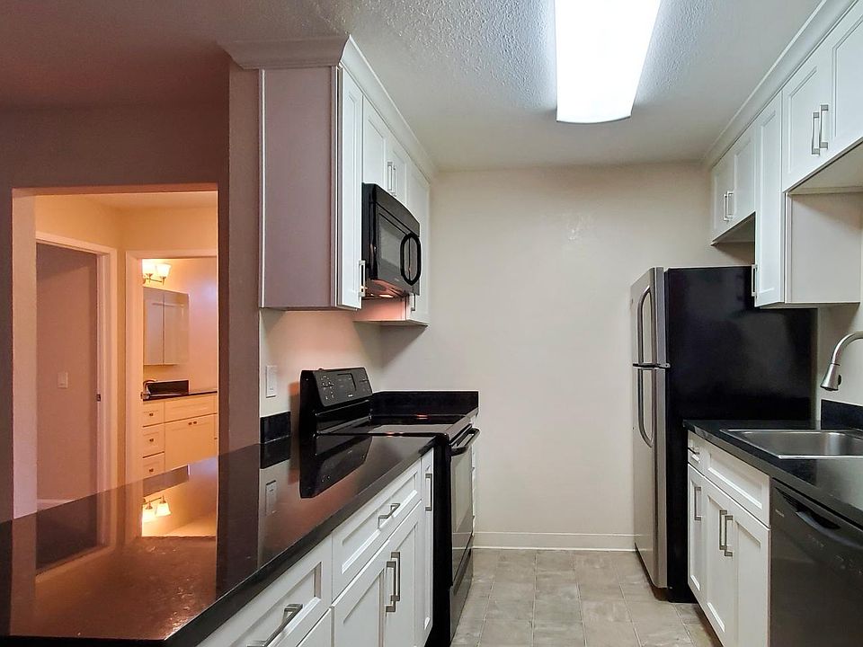 1st image of 355 Boyes Blvd #4