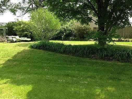 4th image of 1230 N Crestwood Dr