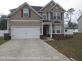 634 Red Oak Ln, Hinesville, GA 31313
