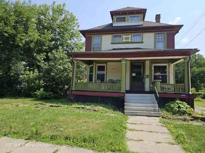914 Cherry St, Saginaw, MI, 48607