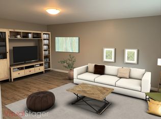 305 W Clemmens Ln APT 7, Fallbrook, CA 92028