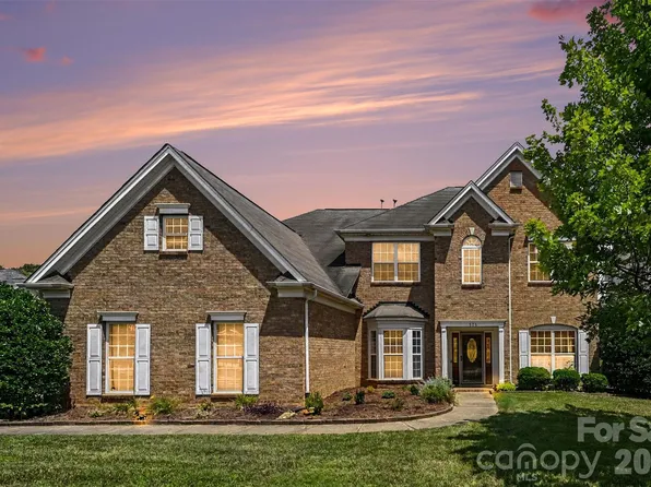 503 Geary St NW, Concord, NC 28027