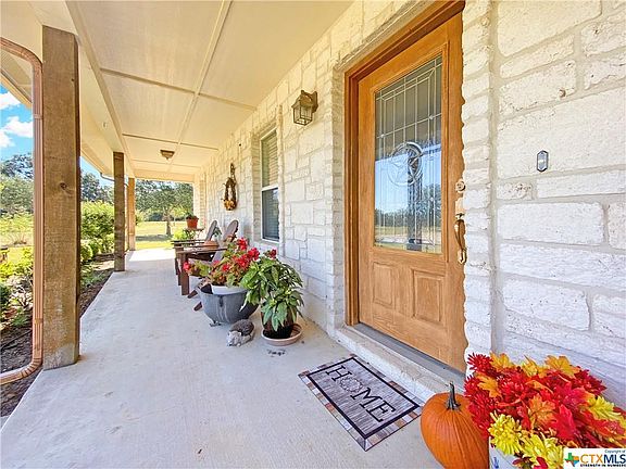 3rd image of 1103 County Road 481