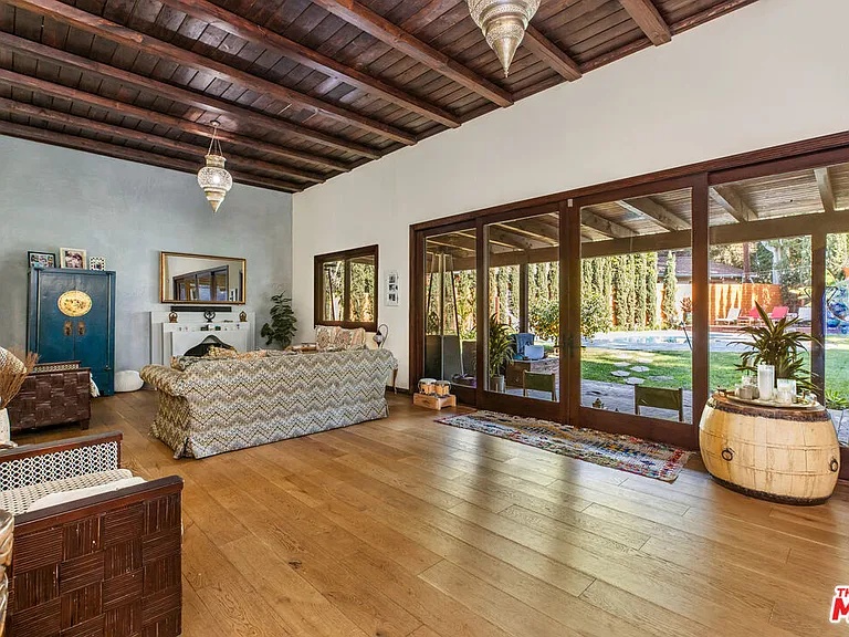 3092 Laurel Canyon Blvd — Photo 4