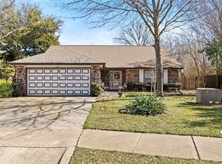 1215 Harvell Ct, Cedar Hill, TX 75104