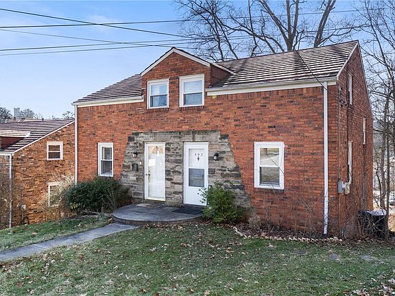2nd image of 494 Serpentine Dr