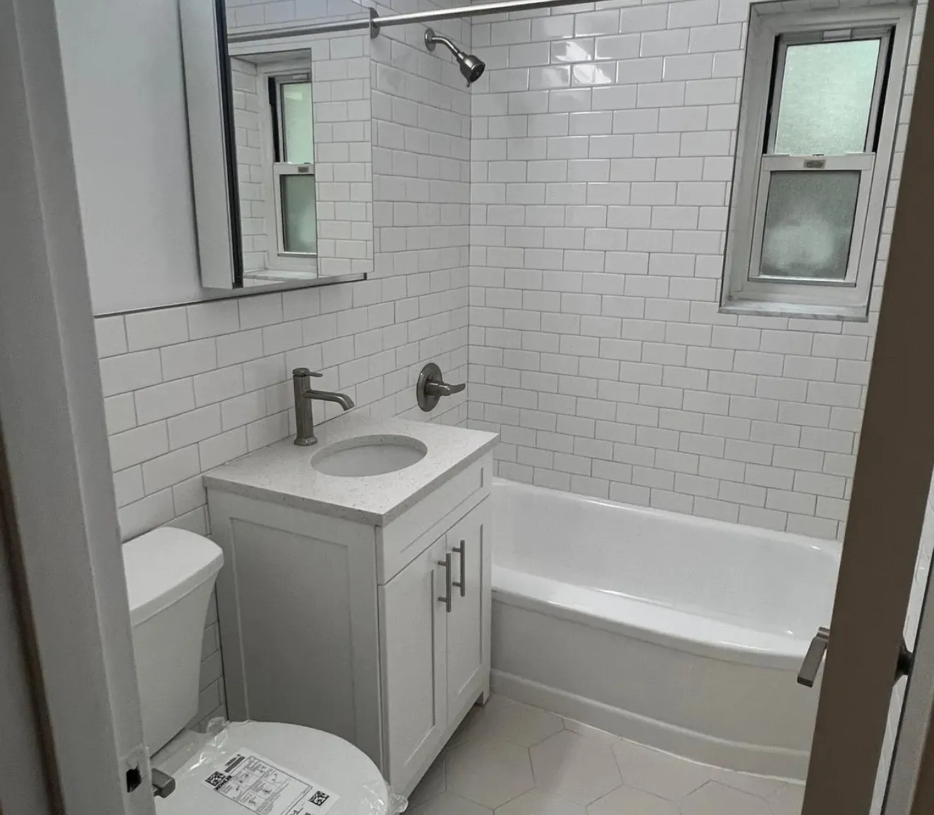 13505 Hoover Ave — Photo 4