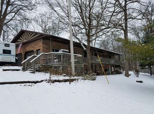 26 Kimberly Dr, Millington, MI 48746