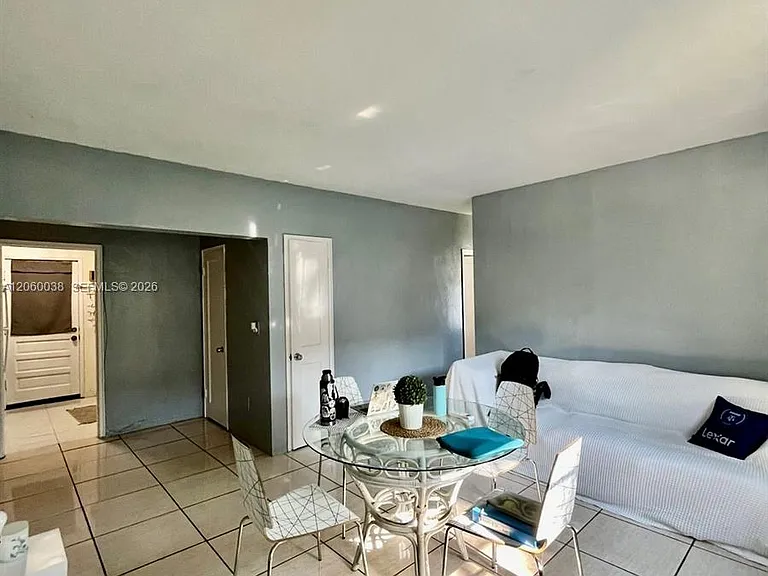 650 84th St #35 — Photo 6
