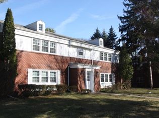 2142 Collinway St APT 1, Ottawa Hills, OH 43606