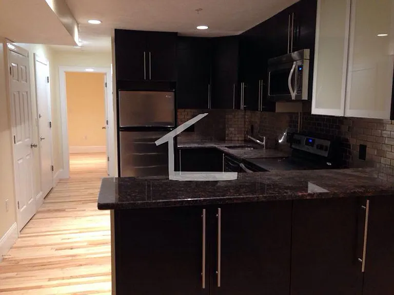 1199 Beacon St #U3 — Photo 18