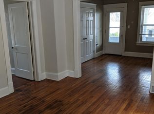 1532 Hopkins Ave, Lakewood, OH