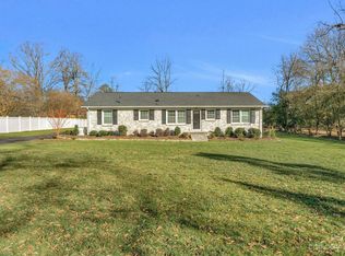 2709 Community Park Dr, Matthews, NC 28104