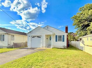 146 Saratoga Ave, Pawtucket, RI 02861