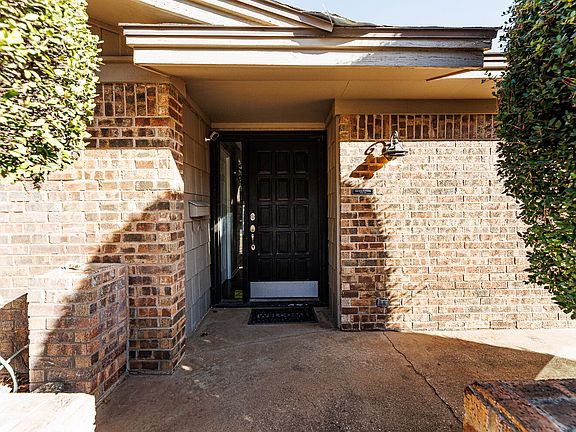 3rd image of 6613 Norwood Ave