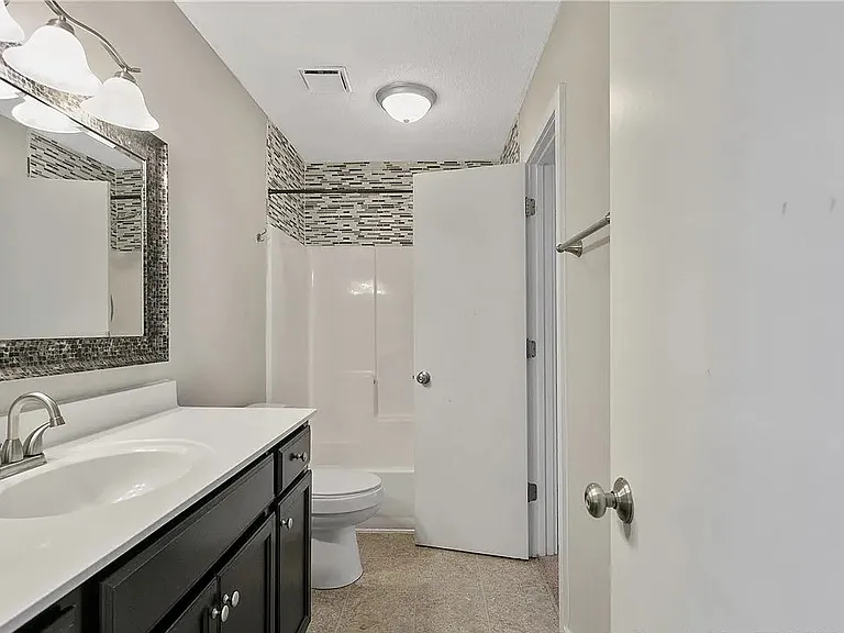 316 Whipple Tree Ln — Photo 34