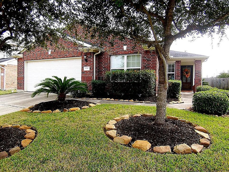 1st image of 6311 N Wintersage Ln