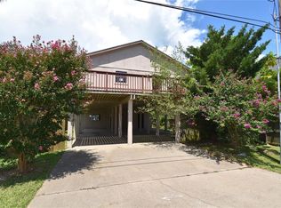1028 6th St, San Leon, TX 77539