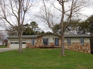1201 Southbreeze Cir, Knoxville, TN 37919